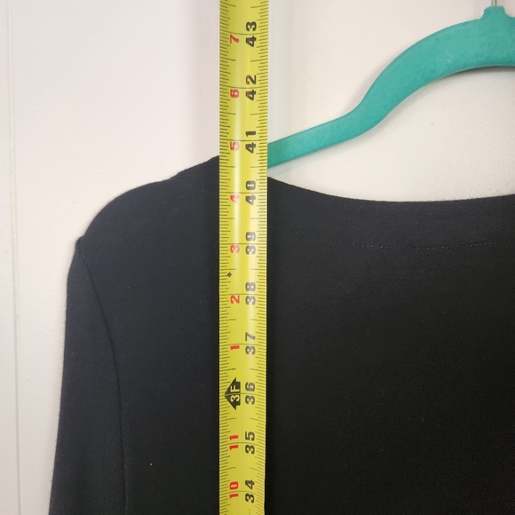 L.L. Bean Dress Womens Size Medium Black Stretch Jersey Knit 3/4 Sleeves V-Neck - Picture 9 of 12